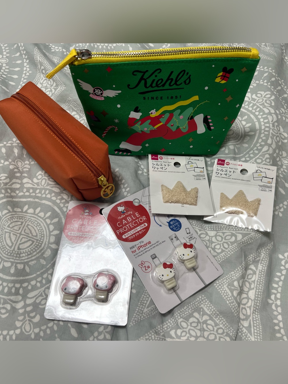 Kiehl's Green Holiday Kids Pouch with Orange Accessory Case
